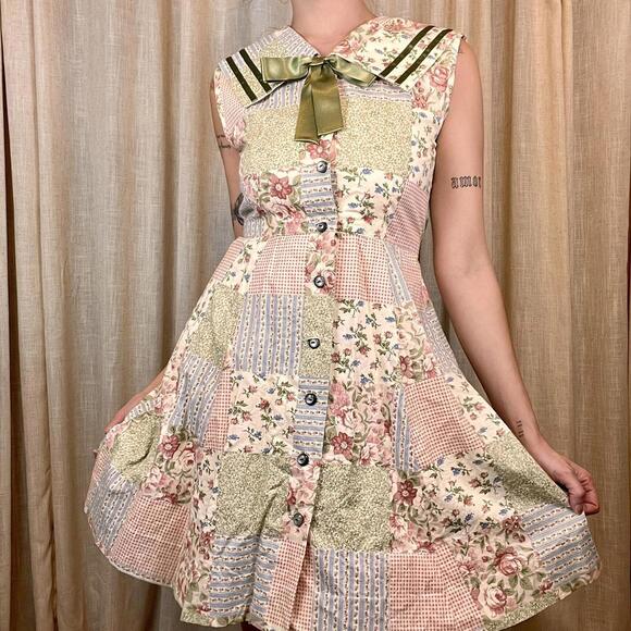 Cottagecore Patchwork Floral Mini Dress - Picture 5 of 6